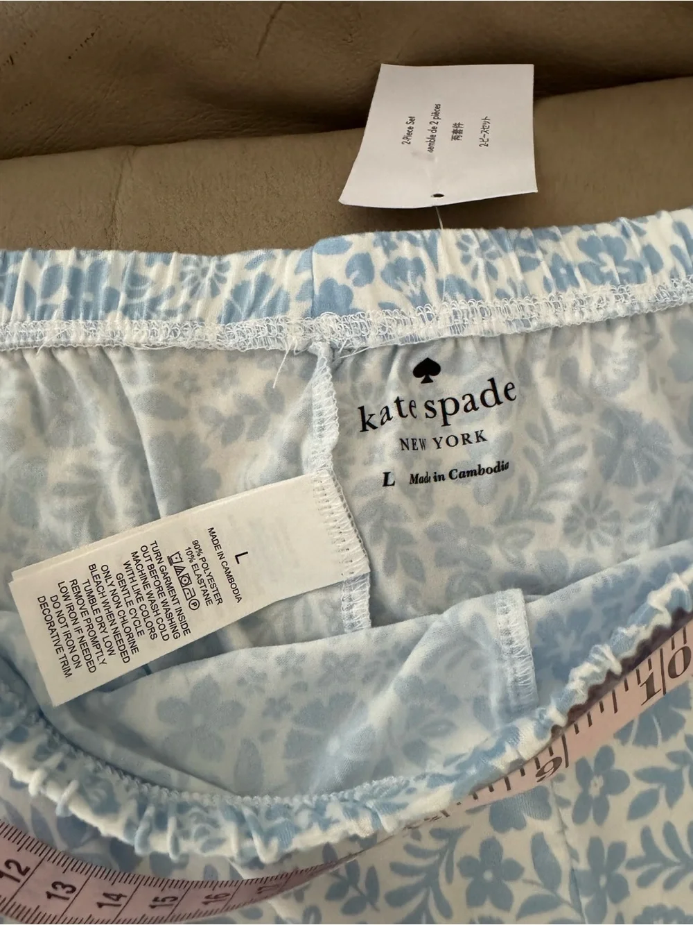Kate Spade New York Women's Blue Floral Short-Sleeve Pajama Set. Size L.MSRP $78